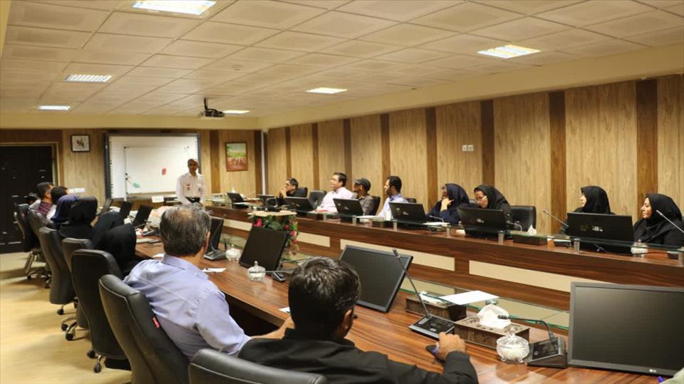 کارگاه اموزشی کمک های اولیه برای کارکنان برگزار شد